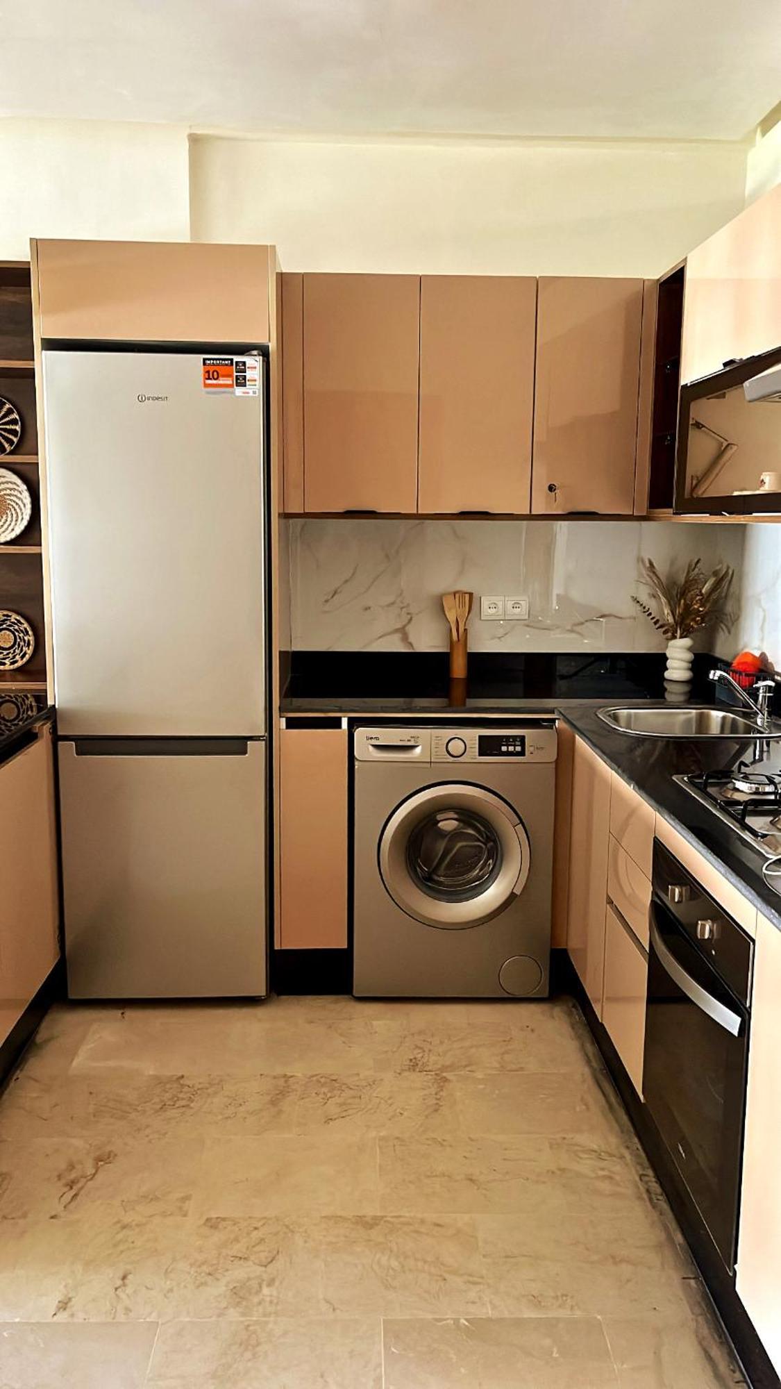 Elegant Appartement Avec Un Acces Piscine Jardin Parking Sous-Sol Et Wifi Haut Debit Fibre Optique Танжер Экстерьер фото